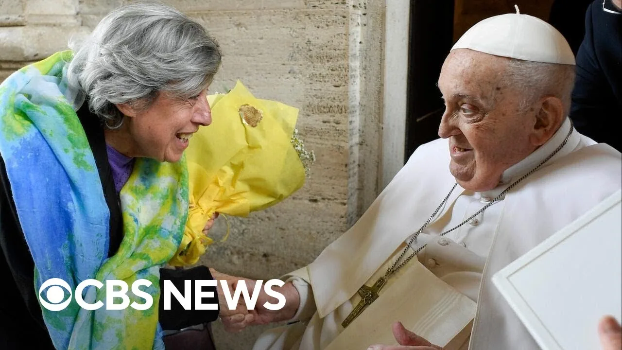 Pope Francis wanted to "die on the battlefield," adviser said about surprise Easter appearances