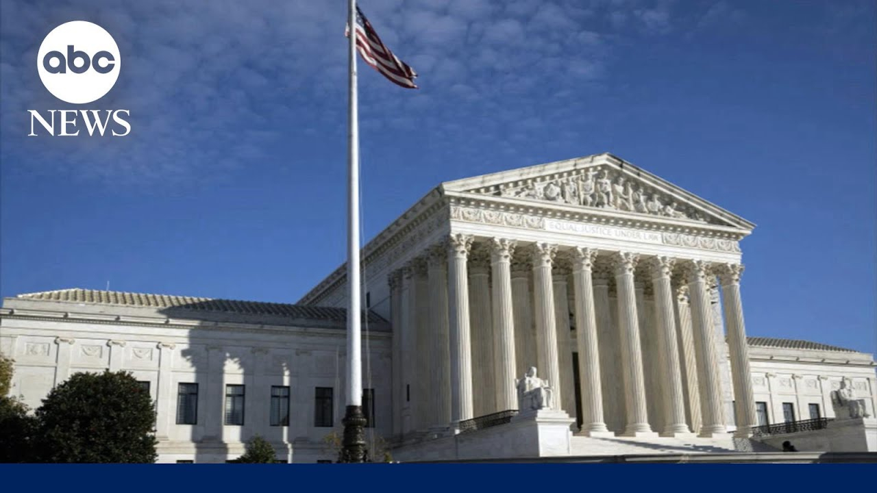 SCOTUS halts deportations of Venezuelan migrants in Texas