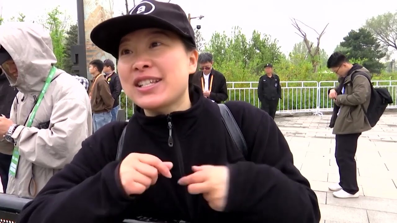 Humanoid robots race humans in a half-marathon in Beijing | REUTERS