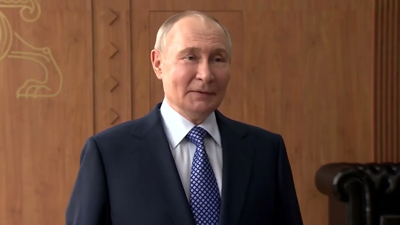 Putin proposes bilateral talks with Kyiv for first time in years | REUTERS