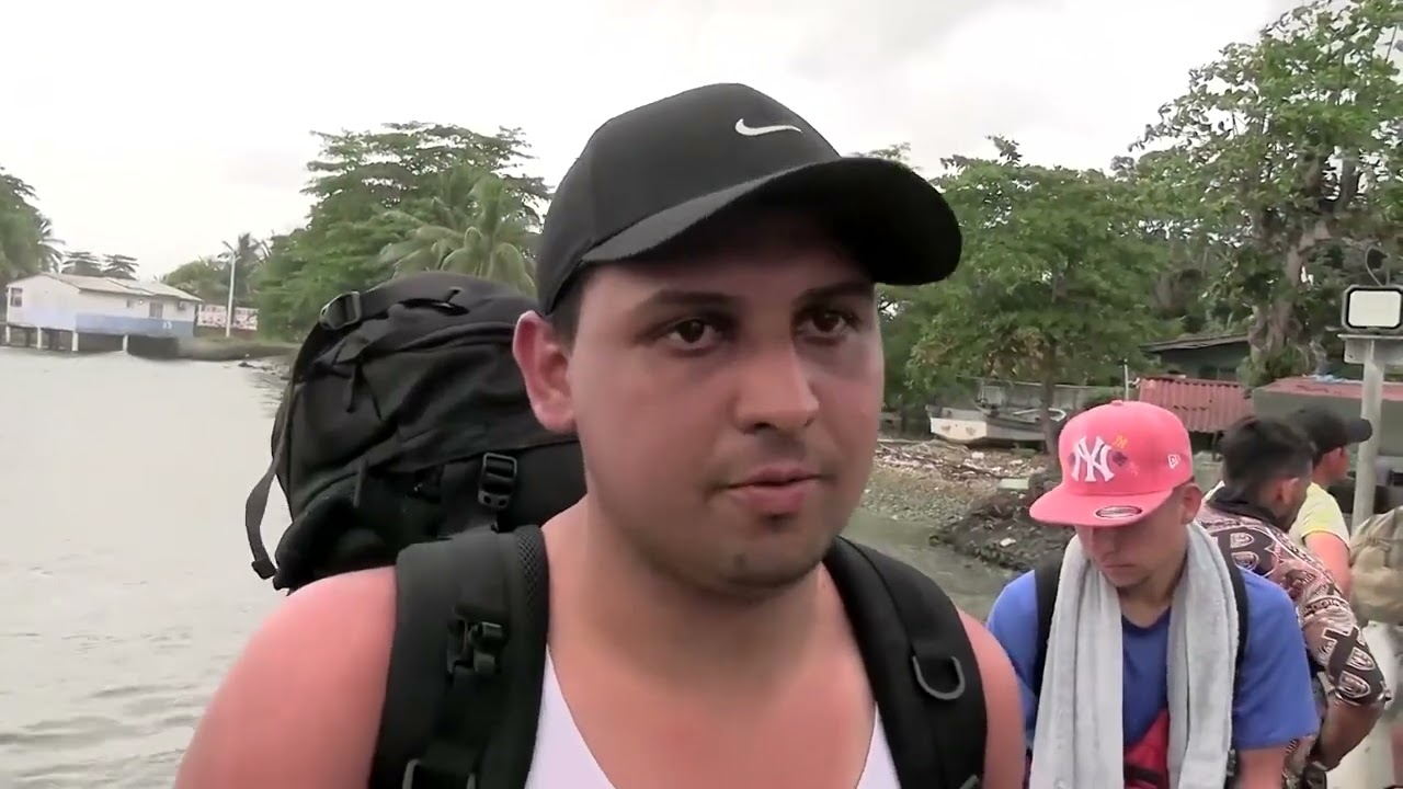 Migrants abandon American dream and travel back south | REUTERS