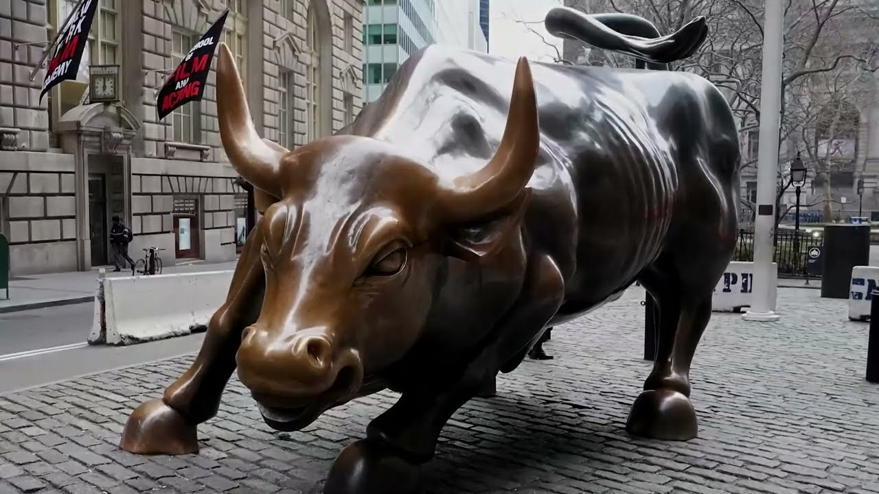Wall Street choppy as Eli Lilly jumps, UnitedHealth plunges | REUTERS
